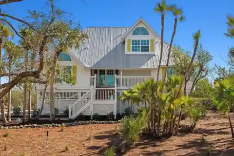 Gorgeous Home in Seagull Estates