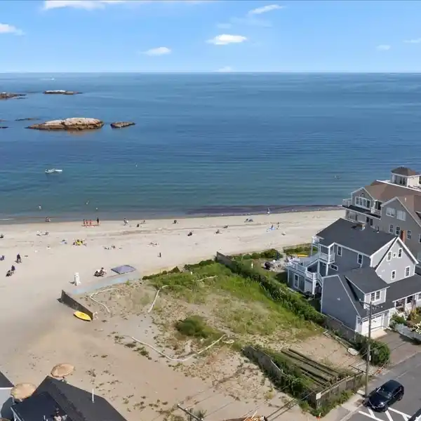MINOT BEACH RARE OPPORTUNITY