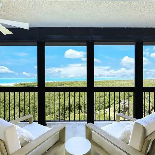 HIGH-RISE CONDO WITH BREATHTAKING GULF VIEWS