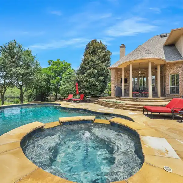 CHARMING CUSTOM HOME IN COVETED ESTES PARK