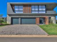 PRISTINE LUXURY HOME IN THE PRESTIGIOUS SEATON ESTATE