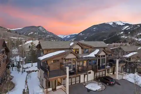 Luxury Home in the Coveted Sanctuary at Keystone