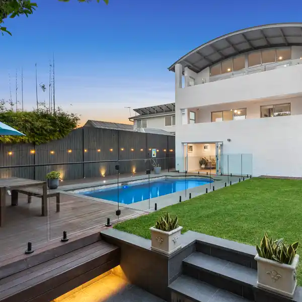 LIGHT-FILLED HOME IN A PERFECT SETTING