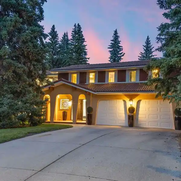 EXCEPTIONAL HOME ON AN EXPANSIVE LOT
