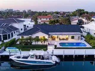 Coastal Contemporary Deepwater Estate
