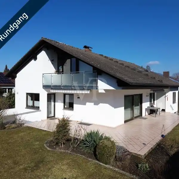 GREAT OPPORTUNITY IN EXCLUSIVE LOCATION