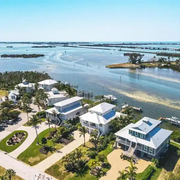 CLASSIC KEY WEST STYLE HOME IN ANGLER'S CLUB