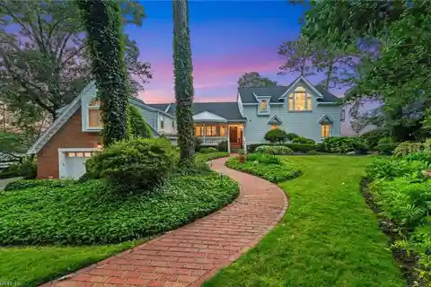 Exceptional Estate with Expansive Views