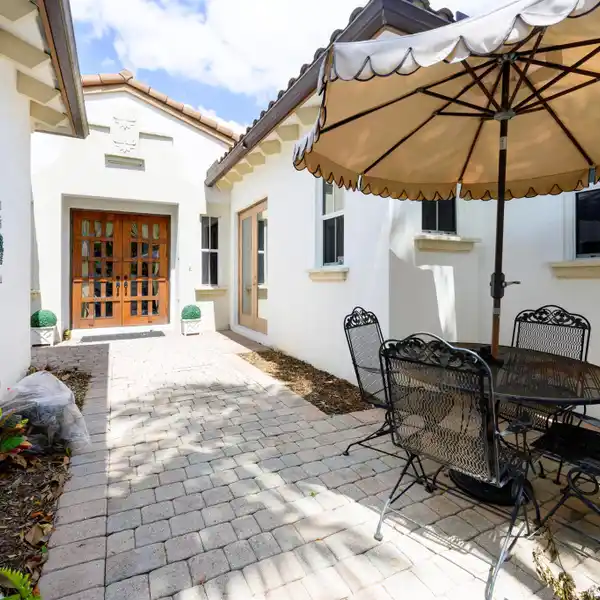 IMMACULATE SINGLE-STORY HOME IN GATED EVERGRENE