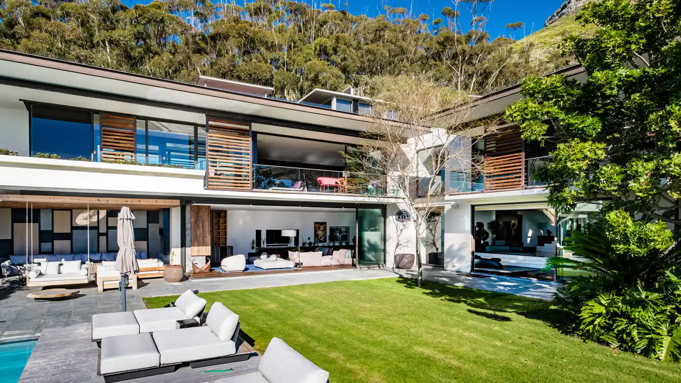 Unrivalled in Fresnaye with Sublime Sea and Mountain Views