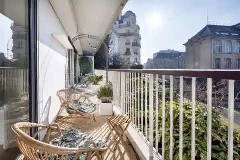 Sunny Duplex Apartment on the First Two Floors