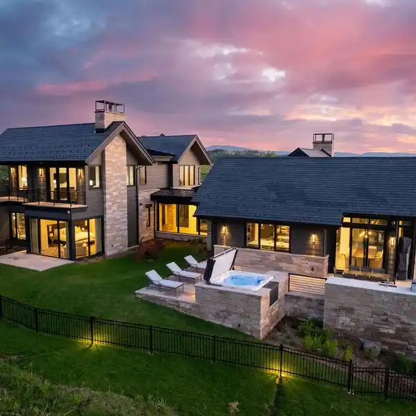 THE PERFECT MOUNTAIN RETREAT WITH EVERY DETAIL CONSIDERED