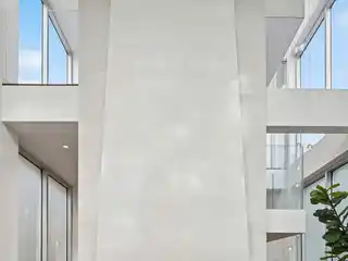 Sophisticated Home in an Unbeatable Location