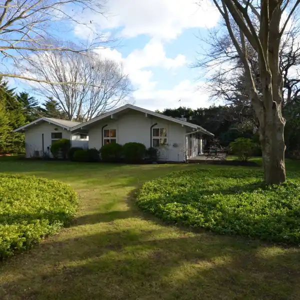 NEWLY RENOVATED MODERN OASIS