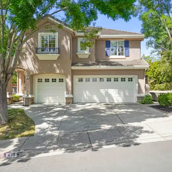 BEAUTIFULLY REFRESHED HOME