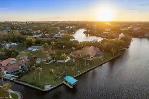 Rare and Beautifully Maintained Waterfront Estate