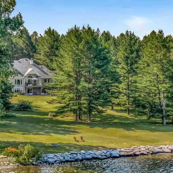 EXCEPTIONAL CUSTOM-BUILT EXECUTIVE HOME