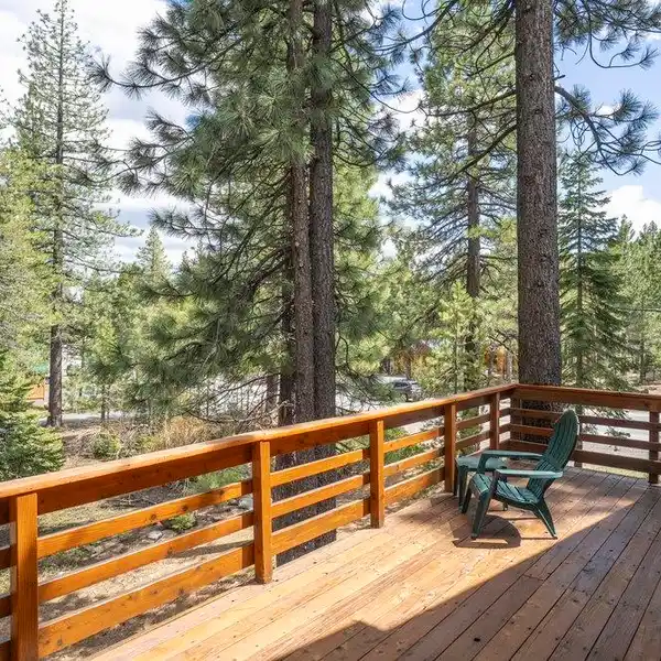 WONDERFULLY DESIGNED HOME IN PRESTIGIOUS TAHOE DONNER