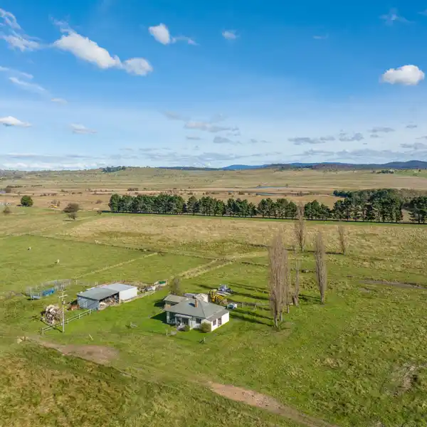 OPPORTUNITY IN HISTORIC BRAIDWOOD