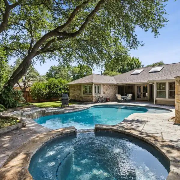STYLISH RANCH HOME WITH BACKYARD OASIS