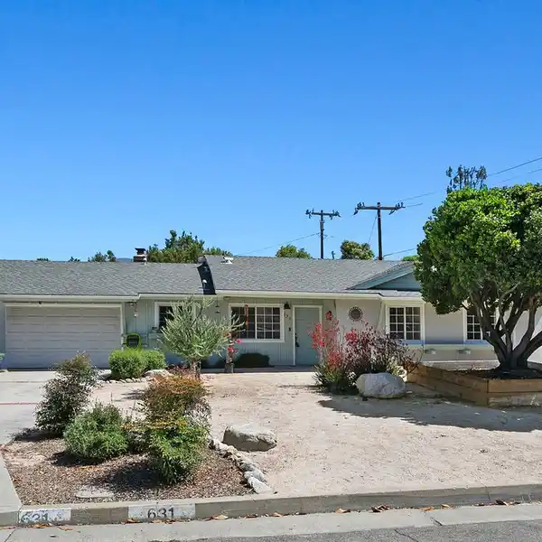 STUNNING FULLY RENOVATED HOME