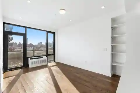 Gorgeous Lightfilled Couch