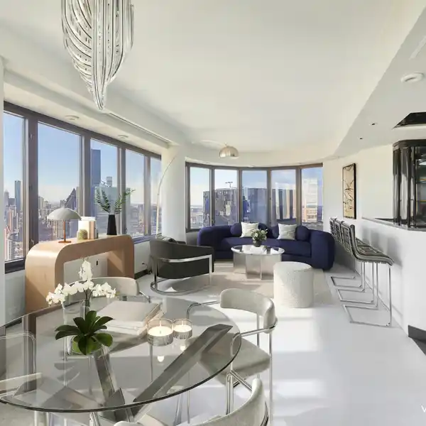 SPECTACULAR WRAP-AROUND CONDO