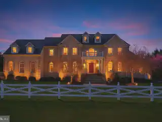 Exceptional Custom Estate on Acres of Total Privacy