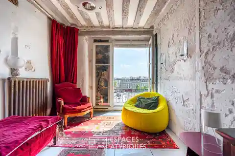 Charming Parisian Loft with Stunning Monument Views