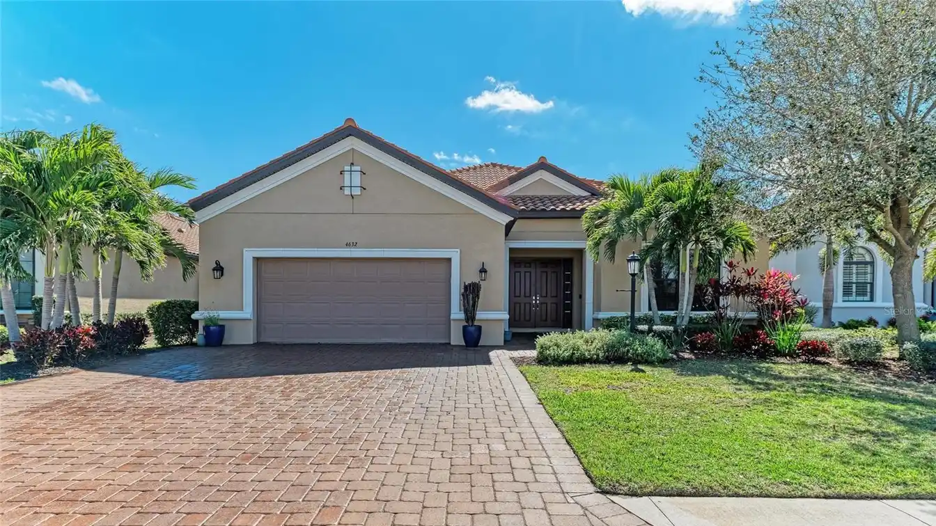 Desirable Floor Plan in the Coveted Esplanade Golf & Country Club