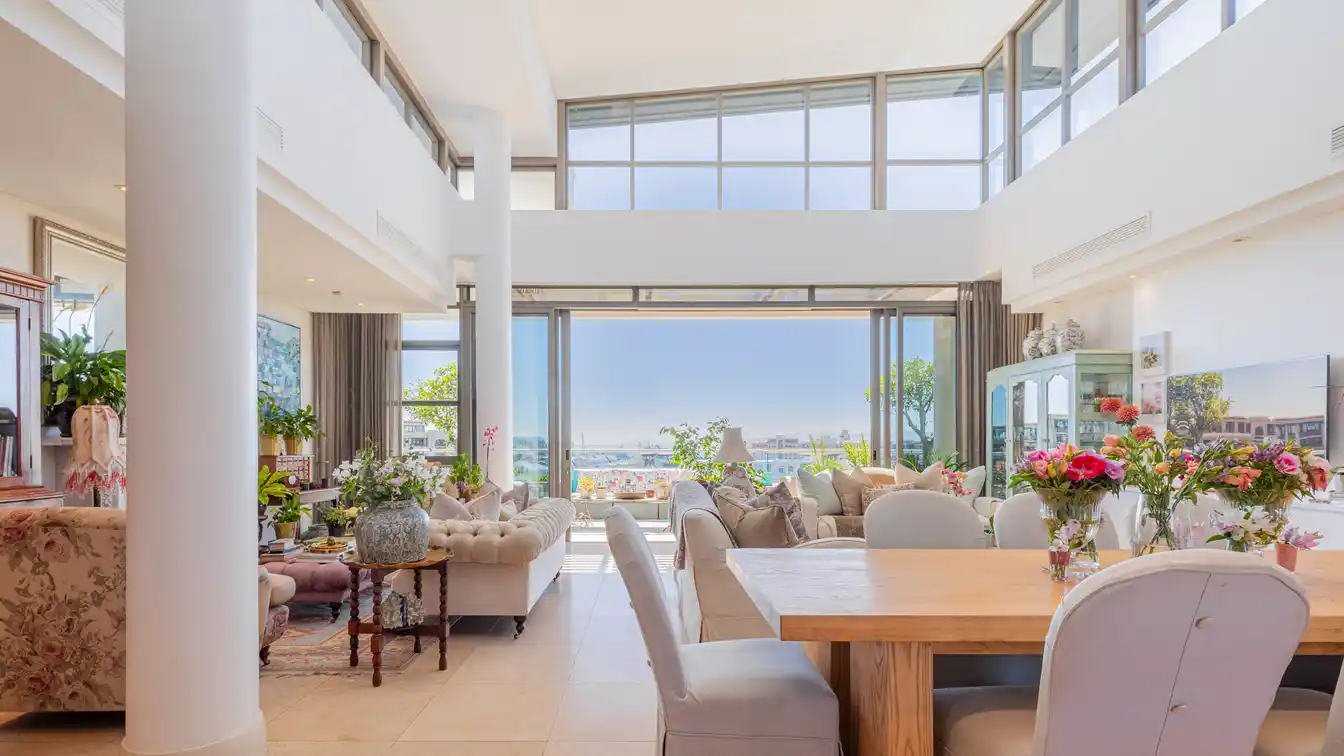 V&a Waterfront Penthouse