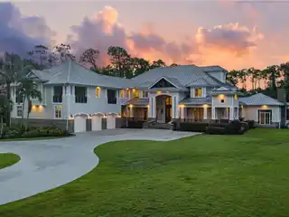 Rare Luxury Estate in the Heart of Naples