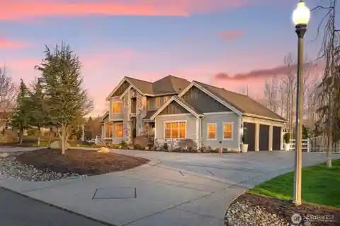 Immaculately Maintained Home in Desirable Silverado