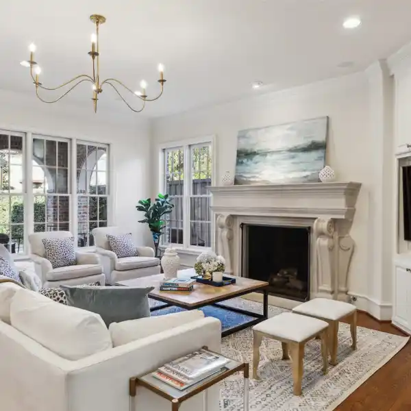 TIMELESS GAGE HOME IN COVETED OLD HIGHLAND PARK