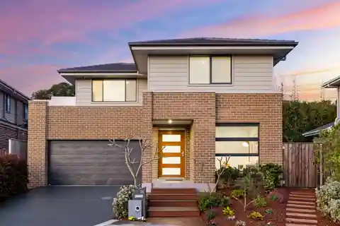 Inviting Home on a Peaceful Cul-De-Sac
