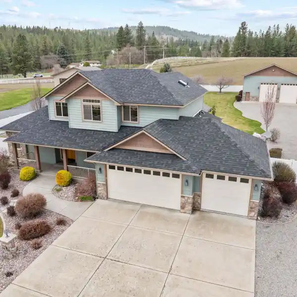 EXCEPTIONAL HOME IN A GATED COMMUNITY