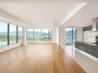 Spectacular Waterfront Home at Three Harbour Green