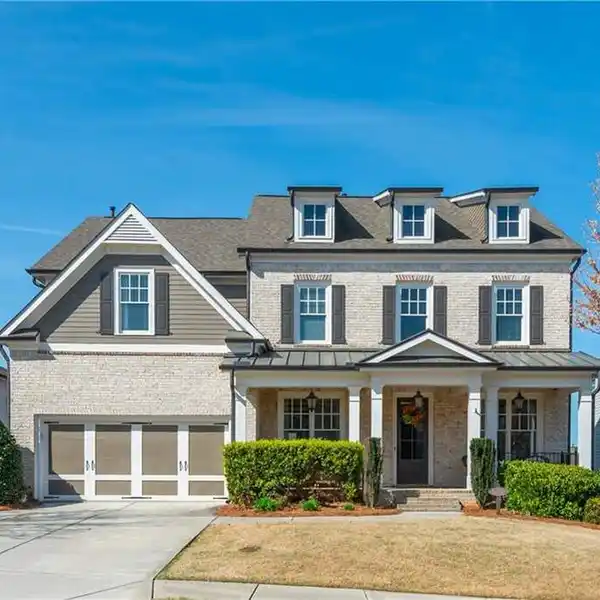 BEAUTIFULLY UPDATED HOME IN TRADITIONS