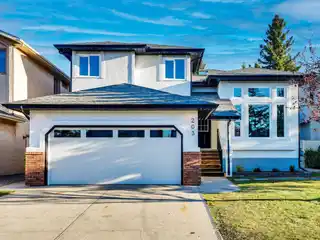 Extensively Renovated Home in Desirable Edgemont