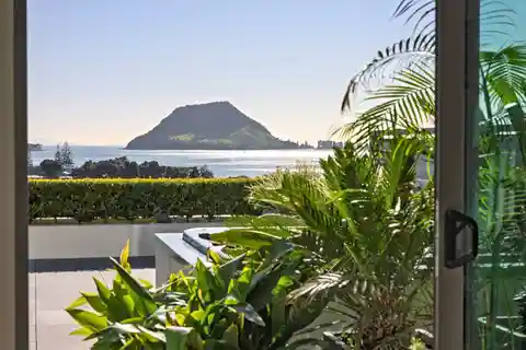 Elegant Retreat Overlooking Cruise Ship Passage