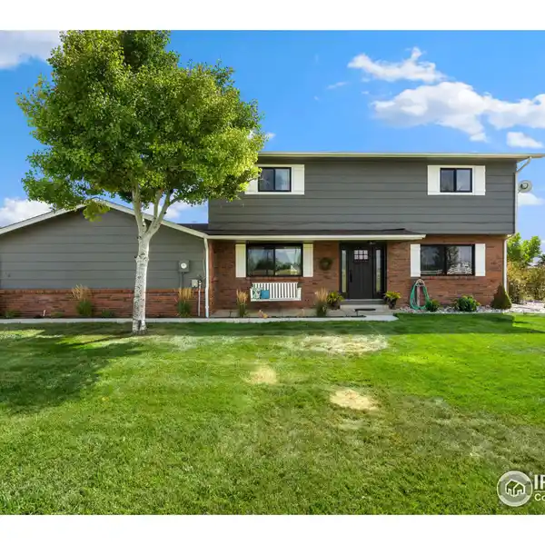METICULOUSLY MAINTAINED 8.75-ACRE PROPERTY