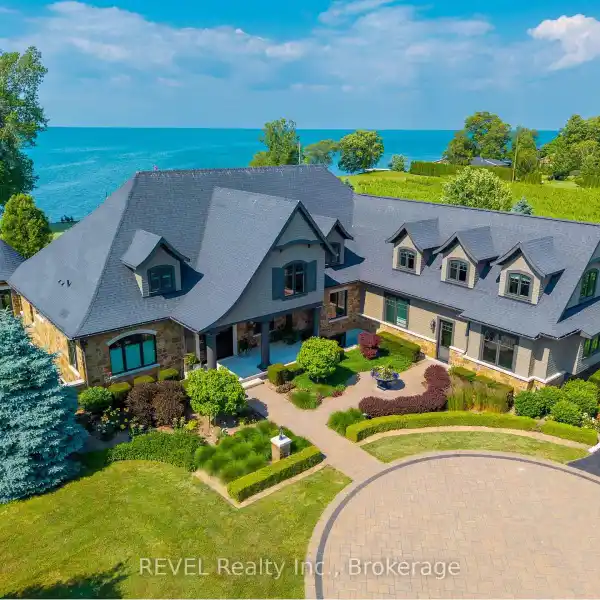LUXURY LAKE ONTARIO ESTATE