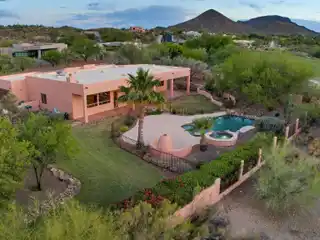 Stunning Starr Pass Golf Course Home