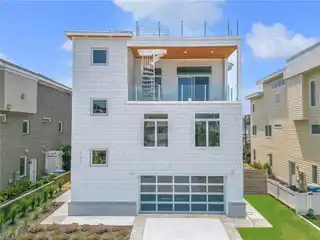 Completely Renovated Modern Coastal Dream House