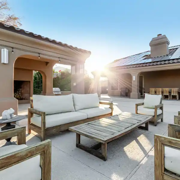 ESTATE HOME IN AN EXCLUSIVE GATED COMMUNITY