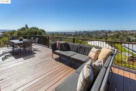 Mid-Century Modern Home with Sweeping Bay Views