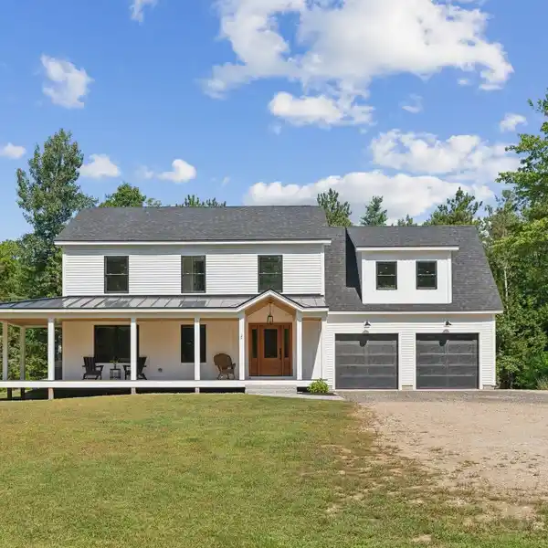 CUSTOM DREAM HOME ON PRIVATE 4+ ACRES
