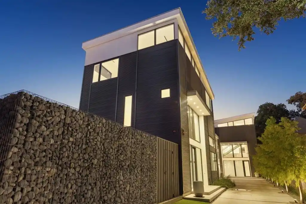 An Urban Oasis of Style and Design