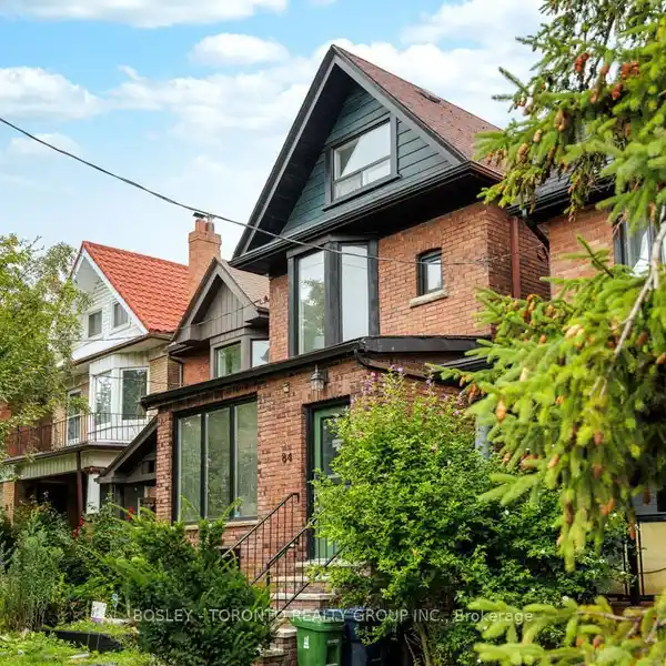 QUINTESSENTIAL FAMILY HOME WITH BACKYARD AND GARAGE PARKING