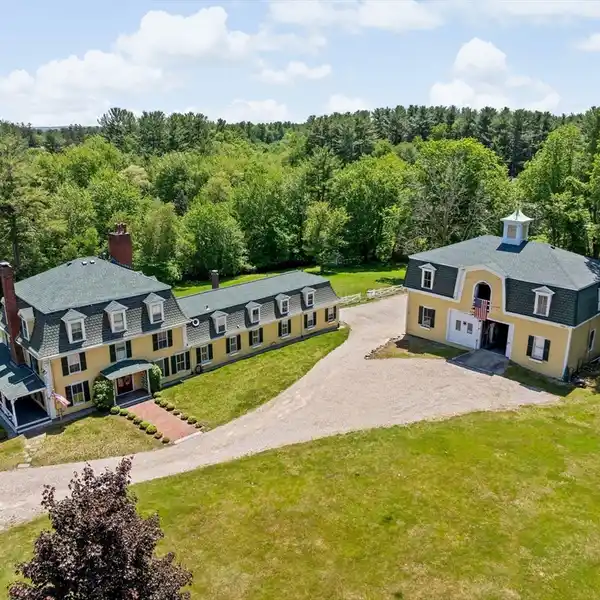 LOCALLY ICONIC PROPERTY